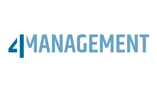 Das Bild zeigt ein Logo für ein Unternehmen namens "4 MANAGEMENT". Das Logo besteht aus dem Wort "MANAGEMENT", das in einer großen, fetten Schrift geschrieben ist, und der Zahl "4", die vertikal auf der linken Seite steht. Das Logo steht vor einem weißen Hintergrund, so dass es gut sichtbar und für ein breites Publikum zugänglich ist.