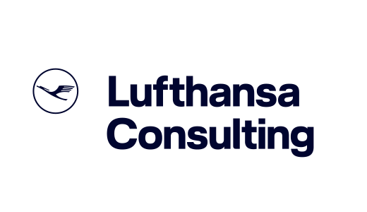 Das Bild zeigt ein Logo für ein Unternehmen namens "Lufthansa Consulting". Das Logo ist überwiegend blau, mit dem Firmennamen in großen, fetten, schwarzen Buchstaben geschrieben. Das Logo befindet sich auf der linken Seite des Bildes, wobei der Firmenname in der Mitte steht. Das Design ist einfach und klar, so dass es leicht zu lesen und zu verstehen ist.