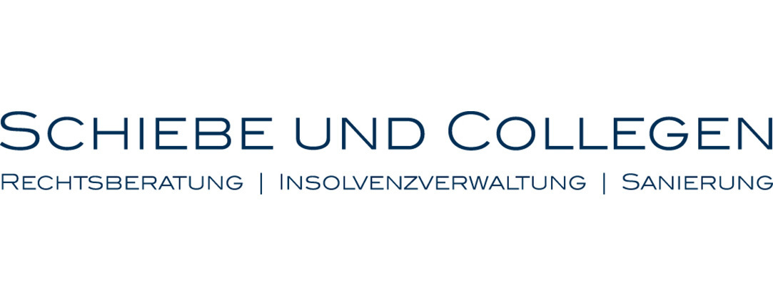 Das Bild zeigt ein Logo für eine Hochschule oder Bildungseinrichtung. Das Logo besteht aus drei Textzeilen, wobei jede Zeile für einen anderen Fachbereich oder ein anderes Gebiet der Hochschule steht. In der ersten Zeile steht "SCHIEBE UND COLLEGEN", in der zweiten Zeile "RECHTSBERATUNG" und in der dritten Zeile "INSOLVENZVERWALTUNG" und "SANIERUNG". Das Logo ist so gestaltet, dass es für eine Vielzahl von Nutzern, einschließlich Menschen mit Sehbehinderungen, zugänglich ist, indem es eine klare und einfache Schrift und einen sauberen, weißen Hintergrund verwendet.