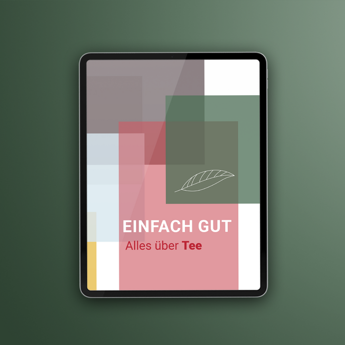 Das Bild zeigt einen Tablet- oder Smartphone-Bildschirm mit einem farbenfrohen, abstrakten Design in verschiedenen Grün-, Rosa- und Weißschattierungen. Der Bildschirm zeigt auch ein weißes Textlogo mit den Worten "EINFACH GUT" und "Alles über Tee", was auf Englisch "Eating for a better Tee" bedeutet. Das Gerät ist vor einem grünen Hintergrund platziert, und das Gesamtdesign scheint optisch ansprechend und leicht zu lesen zu sein.