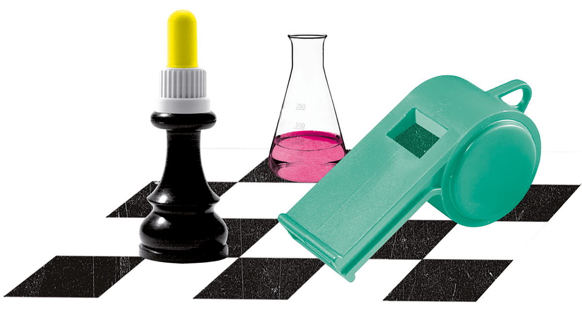 Das Bild zeigt eine schwarz-weiß karierte Fläche mit einer grünen Pfeife, einem schwarz-gelben Tropfer und einem klaren Glasfläschchen mit einer rosa Flüssigkeit. Die Objekte sind so angeordnet, dass der Eindruck entsteht, sie seien Teil eines wissenschaftlichen Experiments oder einer Demonstration. Das Bild ist so gestaltet, dass es durch die Verwendung einfacher und klarer visueller Elemente für ein breites Publikum, einschließlich Kinder und Anfänger, zugänglich ist.