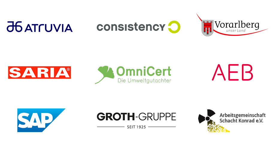 Das Bild zeigt eine Sammlung von acht Logos, die in einem 2×2-Raster angeordnet sind und jeweils für ein anderes Unternehmen oder eine andere Organisation stehen. Die Logos sind überwiegend in verschiedenen Farben und Stilen gehalten und zeigen eine vielfältige Palette an Markenidentitäten. Die Logos sind nicht mit Text versehen und scheinen für die Verwendung auf einer Website konzipiert zu sein, die sich an die Richtlinien der EAA (European Association of Advertising Agencies) hält, welche Barrierefreiheit und die Einhaltung der Datenschutz-Grundverordnung (DSGVO) der Europäischen Union betonen.