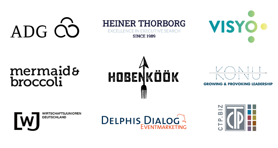 Das Bild zeigt eine Sammlung von acht Logos, die jeweils für ein anderes Unternehmen oder eine andere Organisation stehen. Die Logos sind in einem Raster angeordnet, wobei sich vier Logos in der oberen Reihe und vier Logos in der unteren Reihe befinden. Die Logos unterscheiden sich in Design und Farbe und präsentieren eine Vielzahl von Stilen und Farbtönen. Die Logos scheinen Teil einer Sammlung oder Ausstellung zu sein, möglicherweise für eine Website oder eine digitale Plattform.