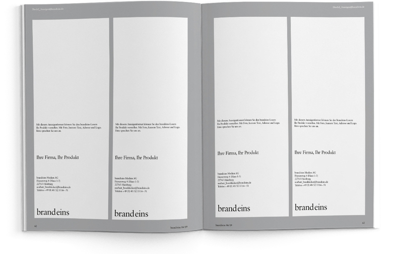 Das Bild zeigt ein aufgeschlagenes Buch mit zwei Seiten, auf denen Text und Überschriften zu sehen sind. Der Text scheint auf Deutsch zu sein, und in der rechten unteren Ecke trägt das Buch den Titel „brandeins“. Das Layout und die Gestaltung des Buches lassen darauf schließen, dass es sich um eine gedruckte Publikation handelt, möglicherweise um eine Zeitschrift oder ein Buch, mit einem übersichtlichen und gut strukturierten Layout. Der Text ist in einer Serifenschrift verfasst, und das Layout enthält Überschriften und Unterüberschriften, die typische Elemente einer gedruckten Publikation sind.
