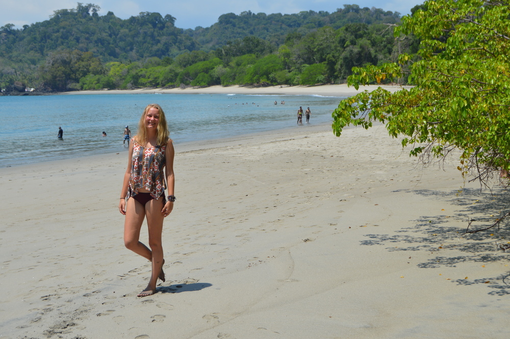 Nina im Nationalpark Manuel Antonio