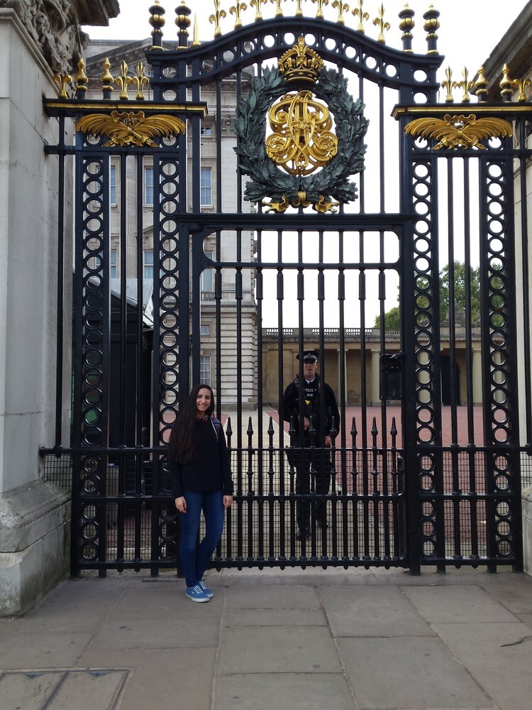 Vor dem Buckingham Palace