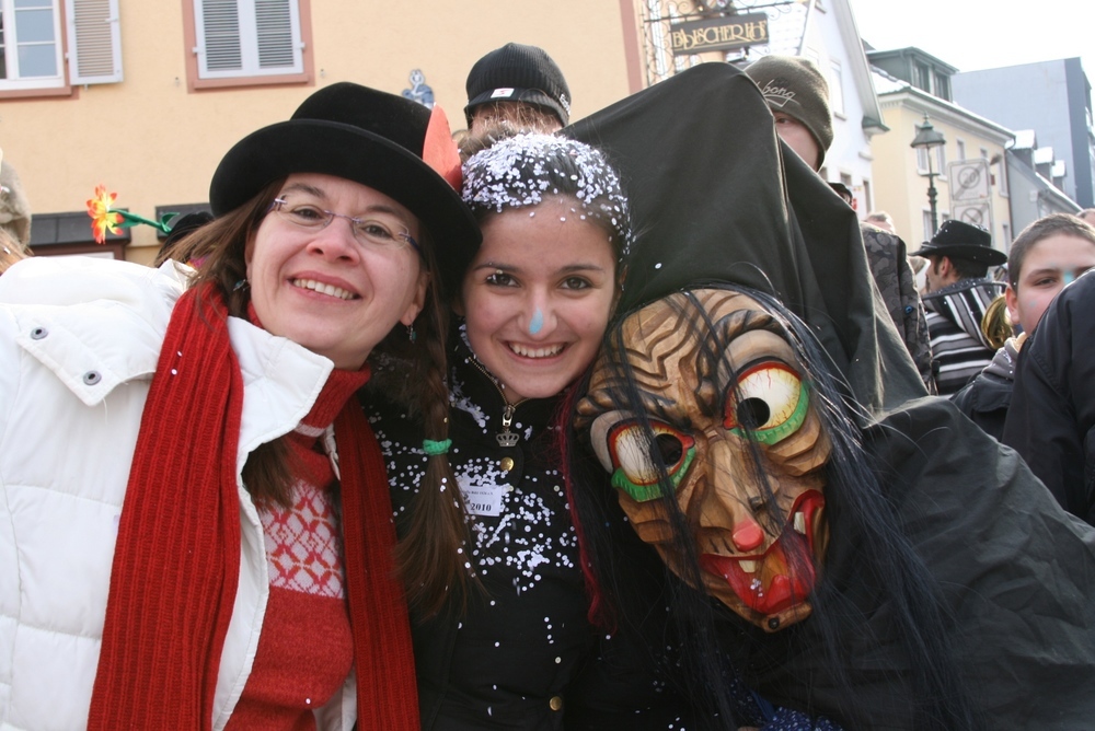 Stella erlebt Karneval!