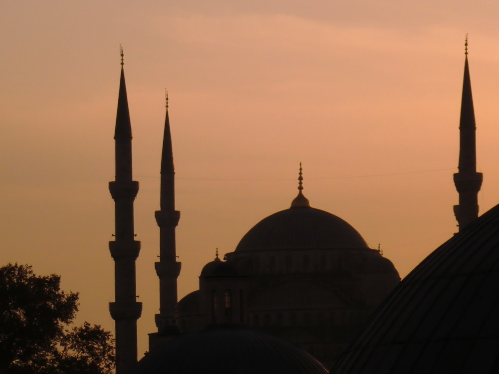 Silhouette einer Moschee