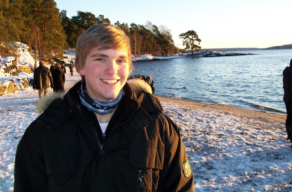 Austauschschüler Fabian am Strand in Norwegen