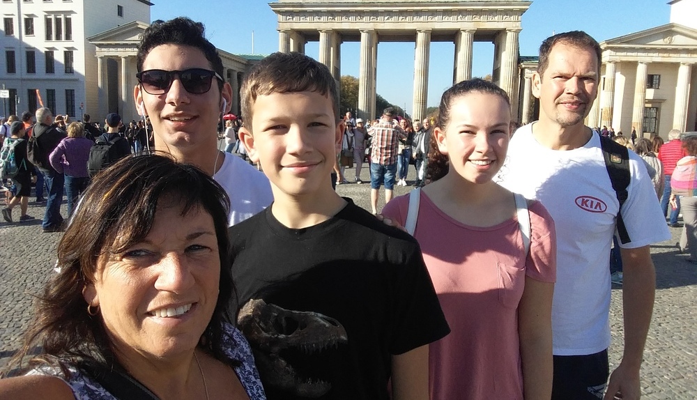 Ali mit seiner Gastfamilie in Berlin