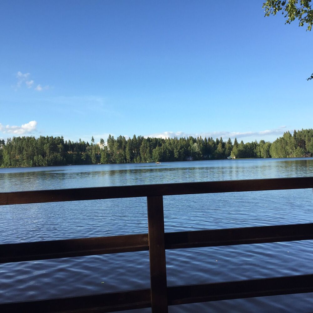 Finnland hat unzählige schöne Seenlandschaften
