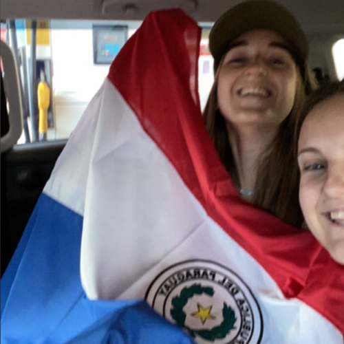 Austauschschülerin feiert Geburtstag in Paraguay