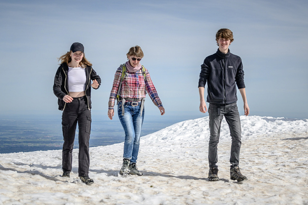 Wanderung im Schnee: Conley mit seiner Gastfamilie