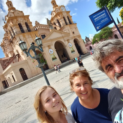 Austauschschülerin mit Gastfamilie in Argentinien