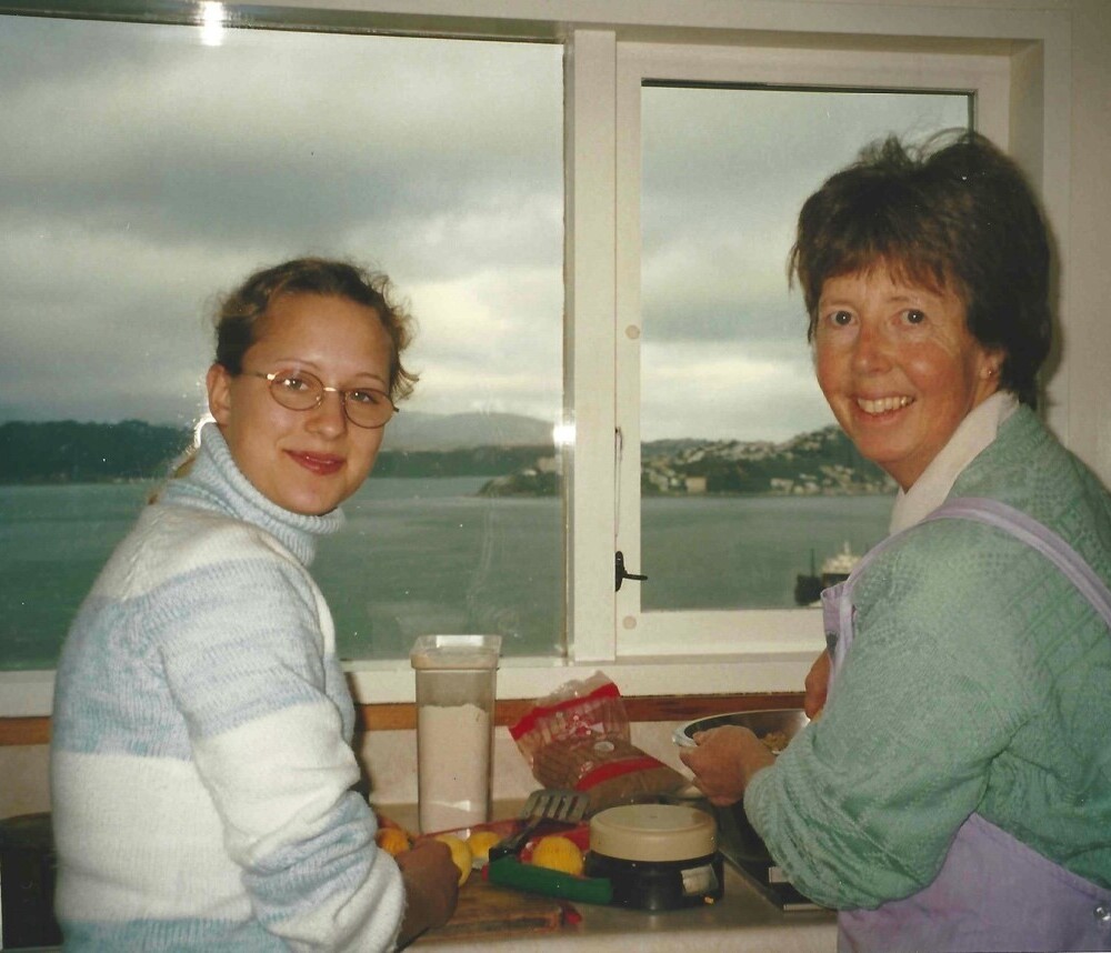 Veronica kocht mit ihrer Gastmutter Lyn (und mit Ausblick!)